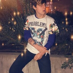 Meet your Posher, Justin